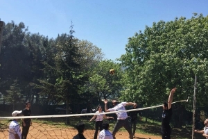 Genç İntisad, 23 Nisan Ulusal Egemenlik Ve Çocuk Bayramı\'nda Çok Anlamlı Bir Organizasyon Gerçekleştirdi.