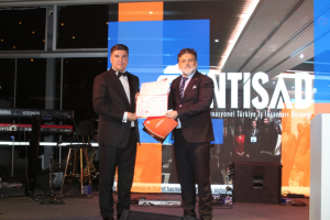 Gallery 4- Business world came together in the 5th foundation year of INTISAD association