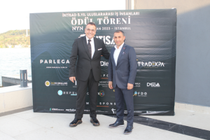 Gallery 4- Business world came together in the 5th foundation year of INTISAD association