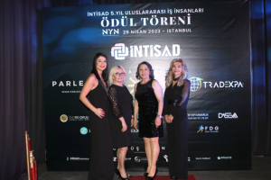 Gallery 4- Business world came together in the 5th foundation year of INTISAD association