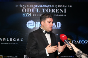 Gallery 5- Business world came together in the 5th foundation year of INTISAD association