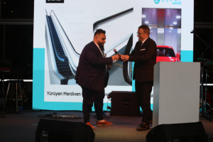 Gallery 3- Business world came together in the 5th foundation year of INTISAD association