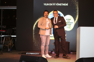 Gallery 3- Business world came together in the 5th foundation year of INTISAD association