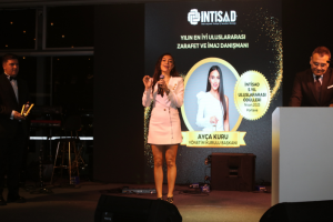 Gallery 3- Business world came together in the 5th foundation year of INTISAD association