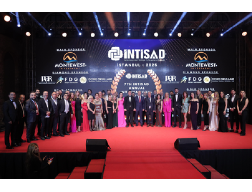 İNTİSAD 7.YIL ÖDÜL VE GALA GECESİ RİXOS TERSHANE'DE COŞKUYLA KUTLANDI.