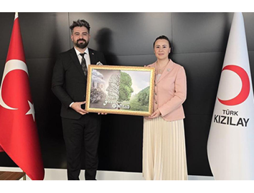 İNTİSAD Genel Başkanı Çağrı Avcu ve Yönetim Kurulu’ndan Türk Kızılay Genel Başkanı Burcu Kösem’e Ziyaret